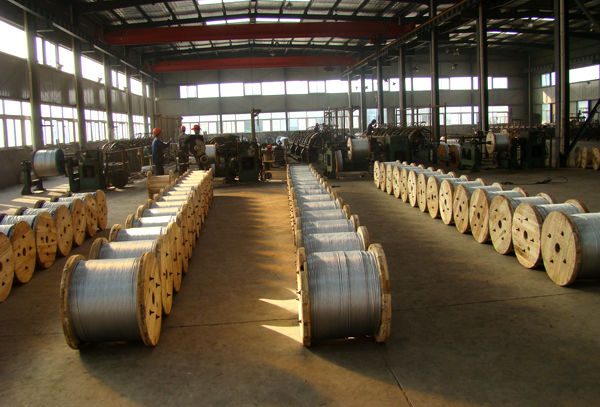 ASTM A 475 EHS 1 4 Inch Galvanized Cable Stiffness With Wooden Reel Packing